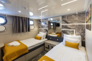 Freedom Lower Deck twin bed cabin