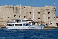 MS Otac Nikola